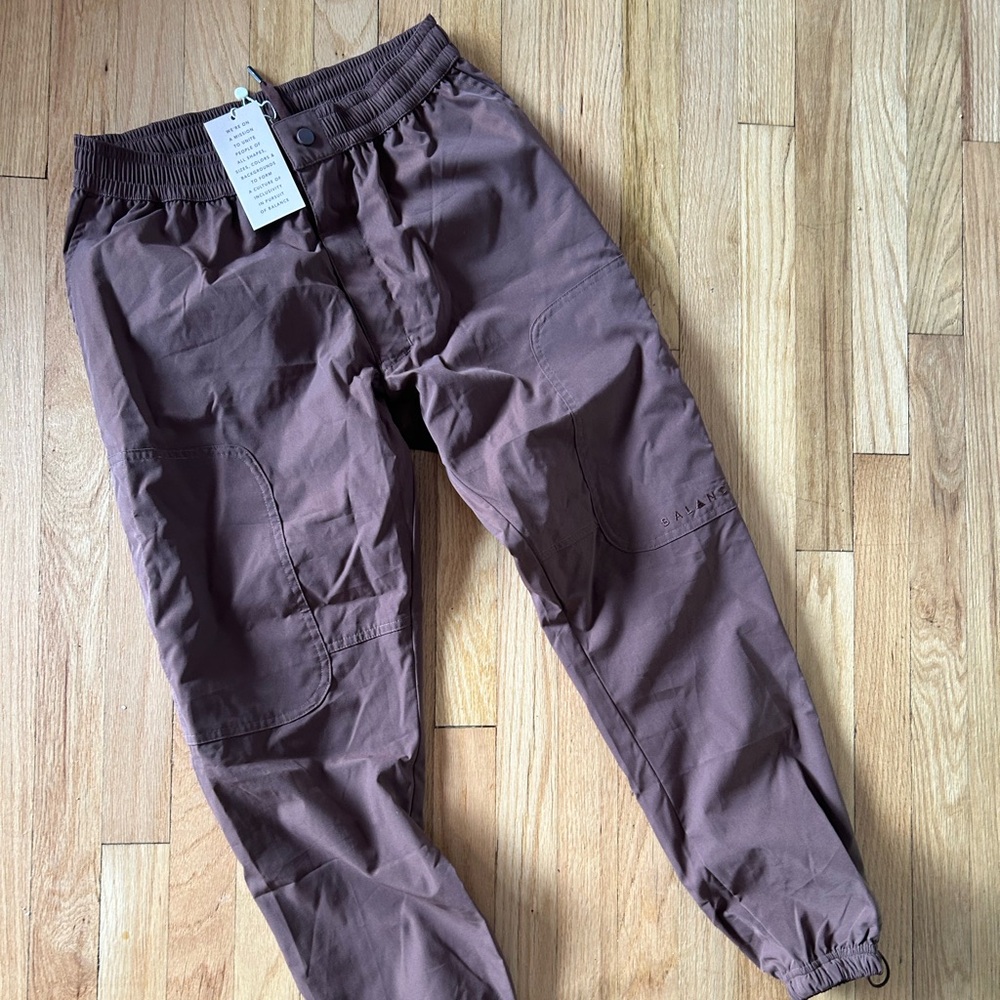 NWT Balance Athletica celsius cargo